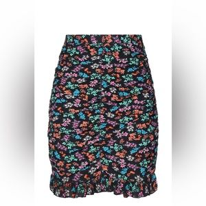 Beautiful Skirt.Made in Italy 🇮🇹 NEW